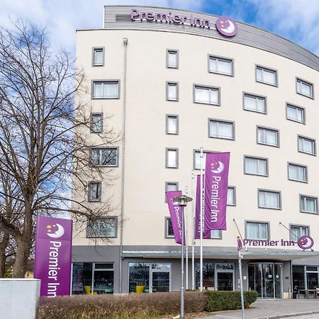 Premier Inn Muenchen Messe 哈尔 外观 照片