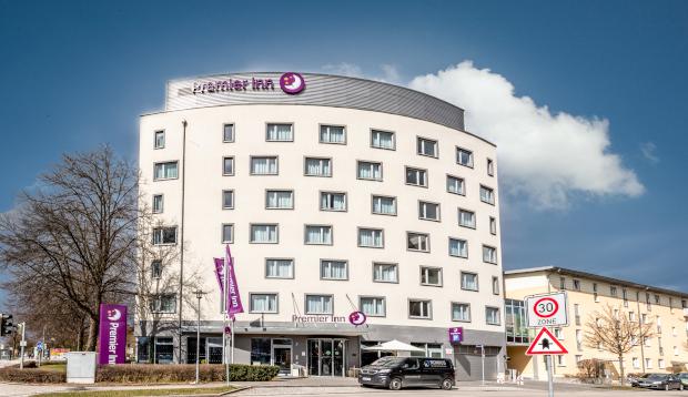 Premier Inn Muenchen Messe 哈尔 外观 照片