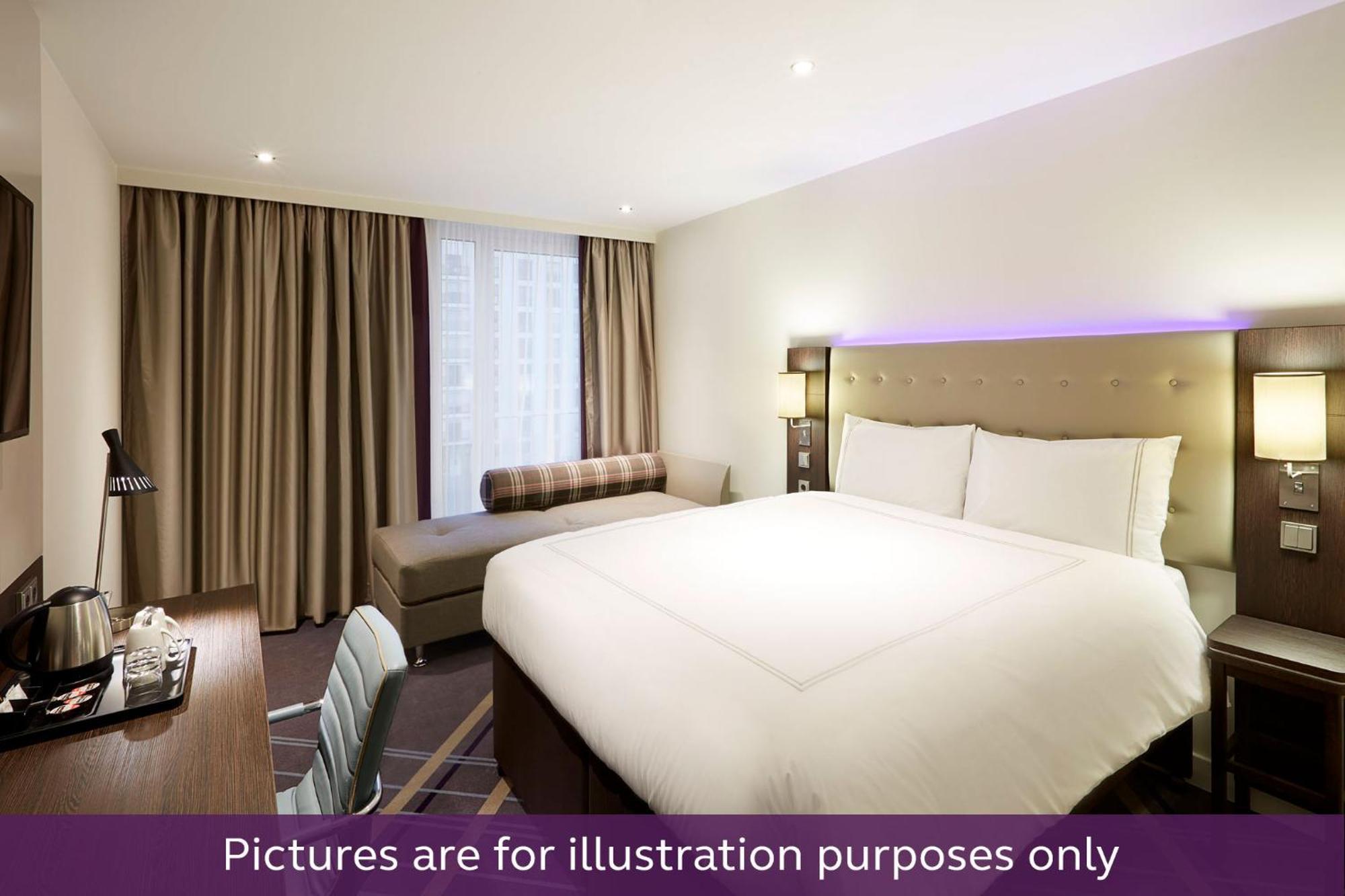 Premier Inn Muenchen Messe 哈尔 外观 照片